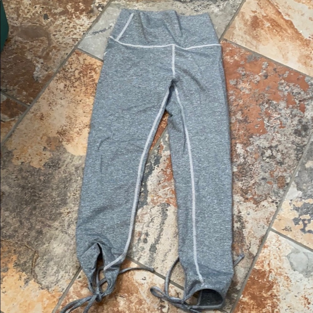 Aerie tie bottom  cropped leggings